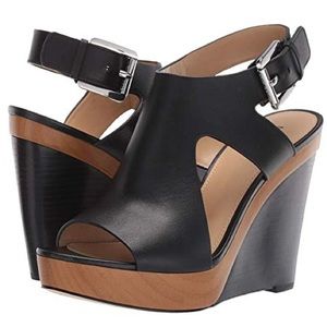 Michael Kors Josephine Sandal - size 5